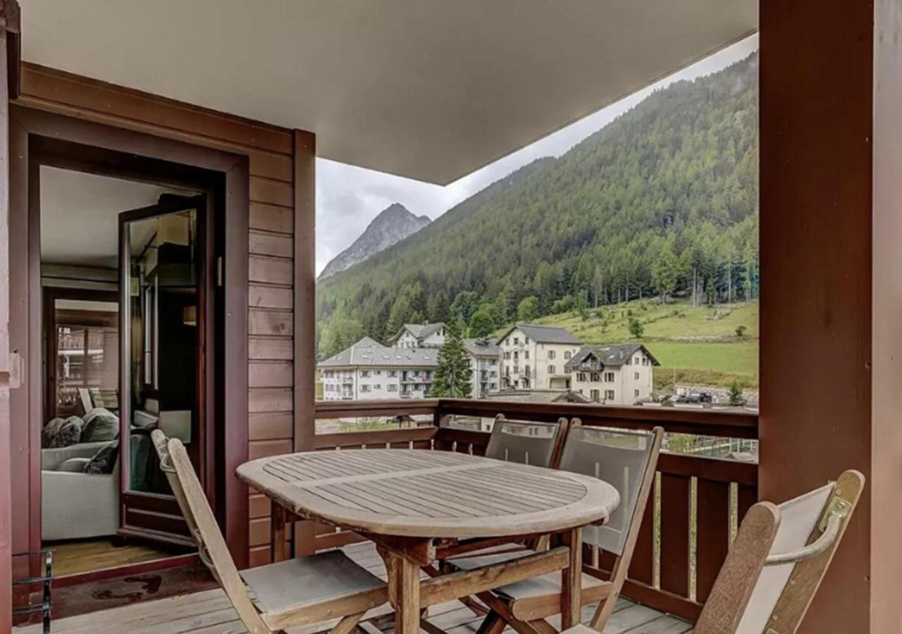 ואלורסן Charming Apartment Chamonix Valley מראה חיצוני תמונה
